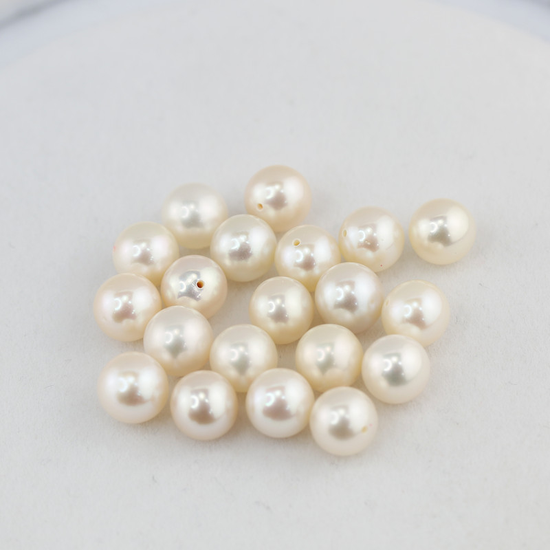 9-9.5mm round AA+ shinning white freshwater pearls price